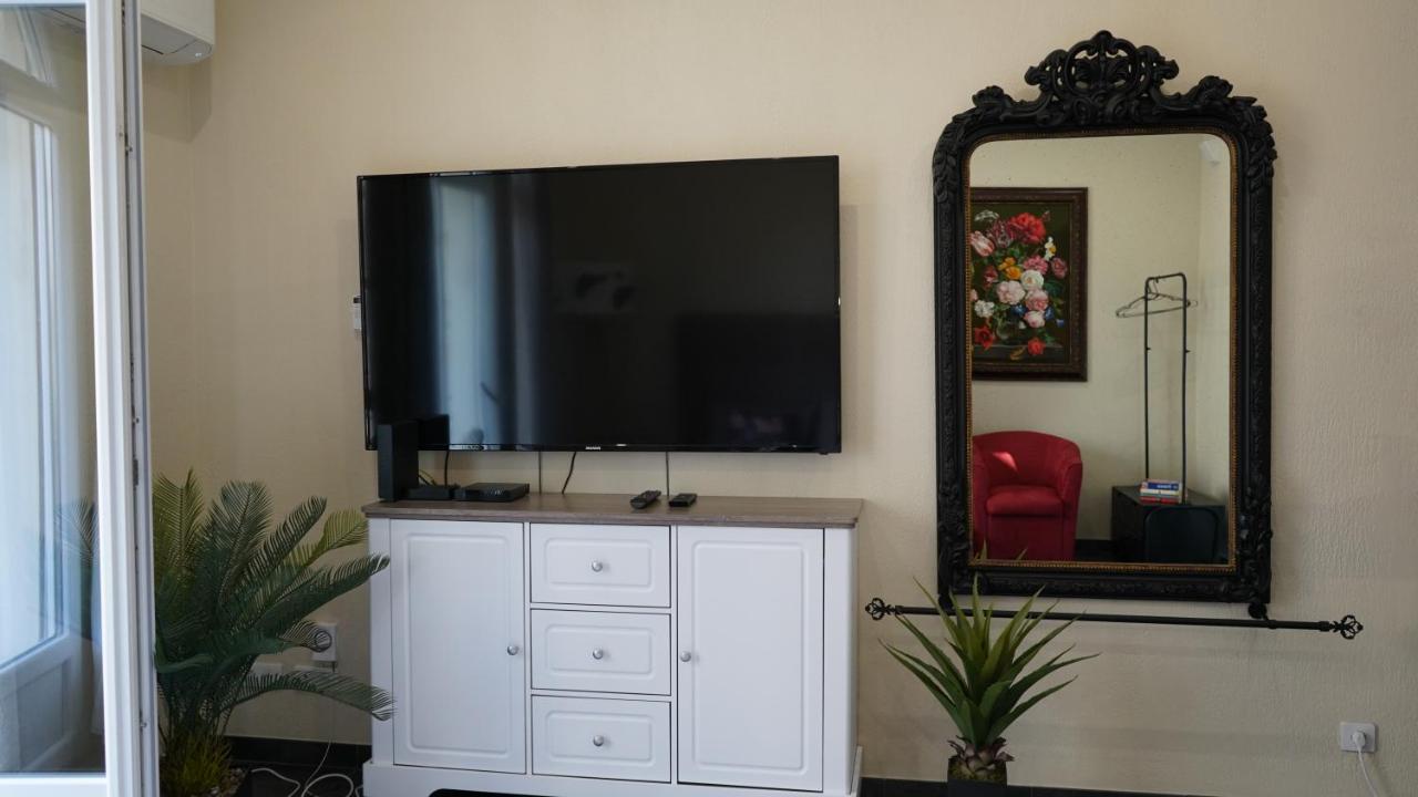 ניס Cozy Studio With A Sea View מראה חיצוני תמונה