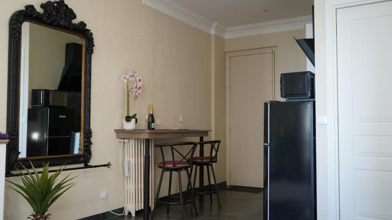 ניס Cozy Studio With A Sea View מראה חיצוני תמונה